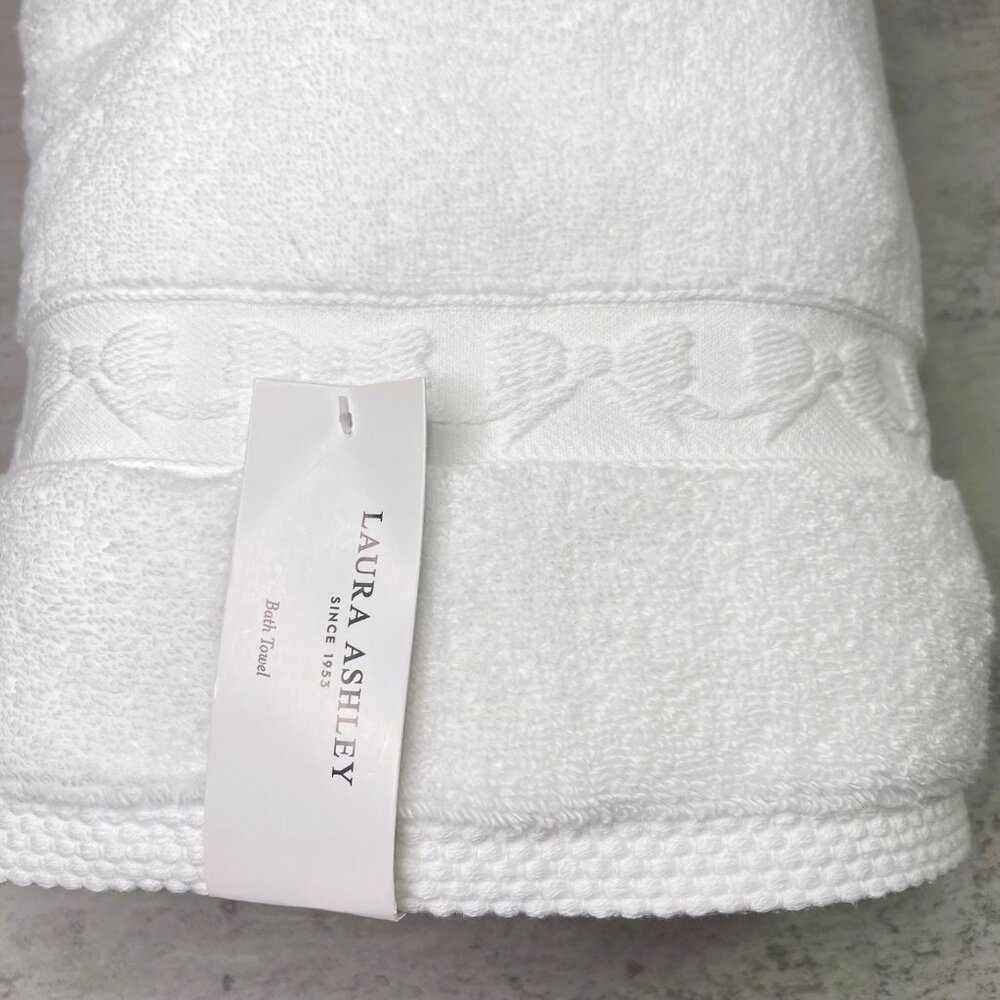 Laura Ashley 6Pc White Bows Bath Towels Set - Picture 3 of 7